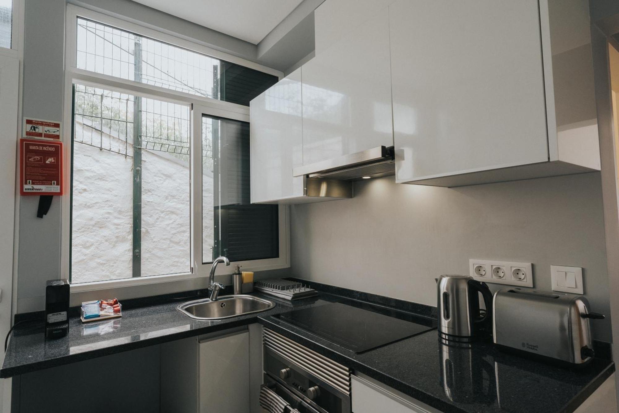 Pico Apartment'S Camara de Lobos Ngoại thất bức ảnh